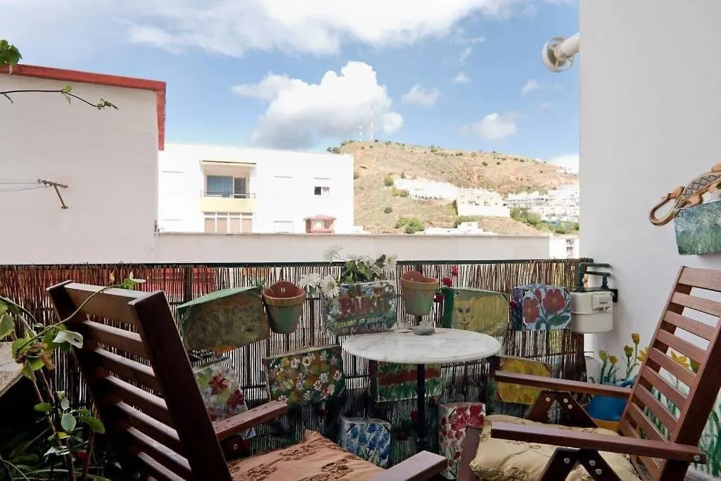 מאלגה Views And Calm By City Center